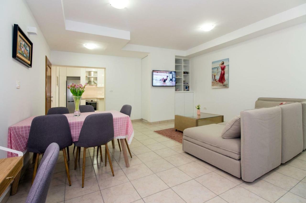 Apartments Leon Podstrana Dış mekan fotoğraf