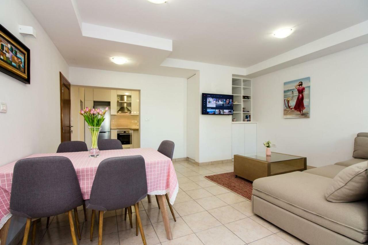 Apartments Leon Podstrana Dış mekan fotoğraf