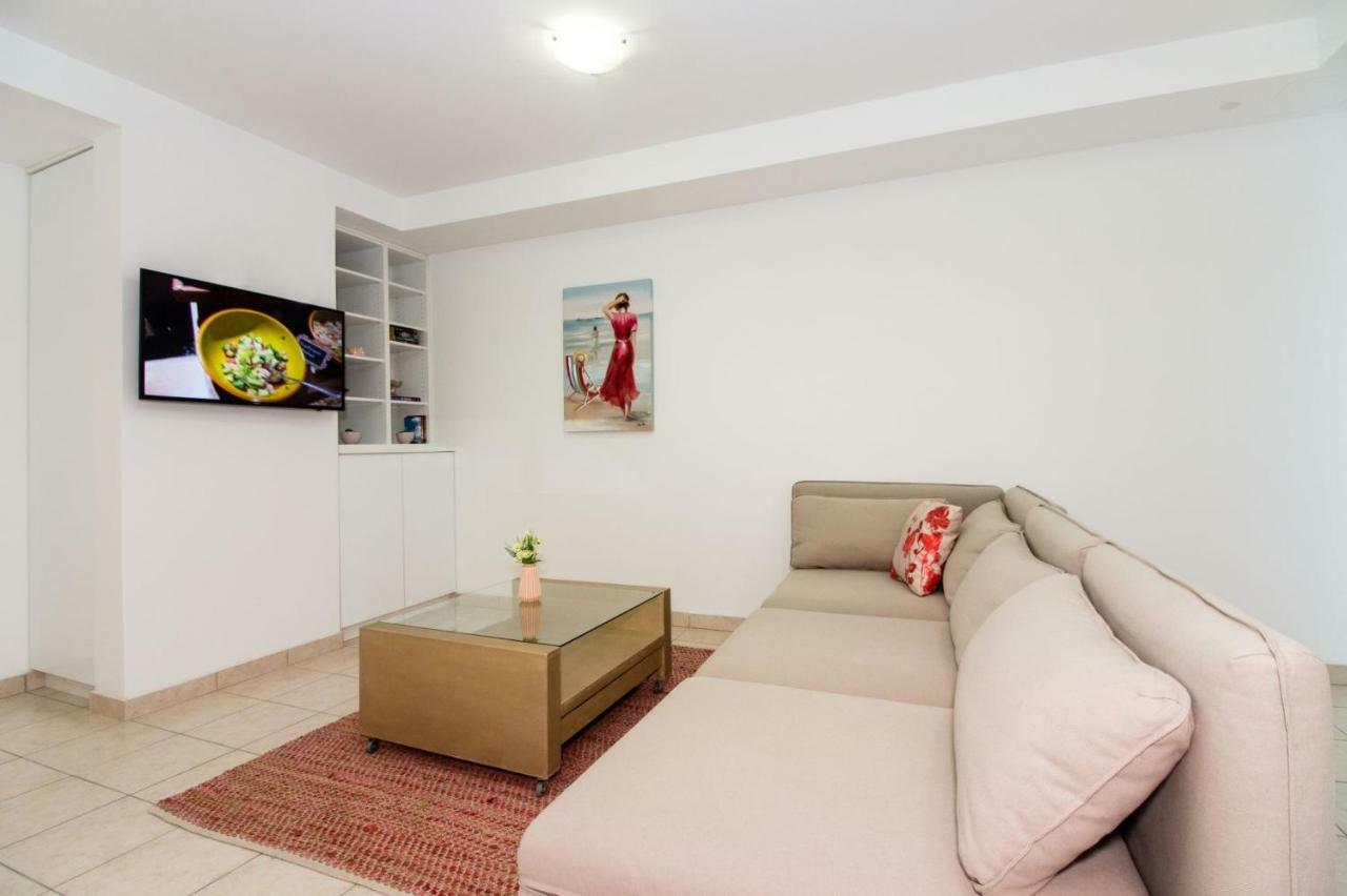 Apartments Leon Podstrana Dış mekan fotoğraf